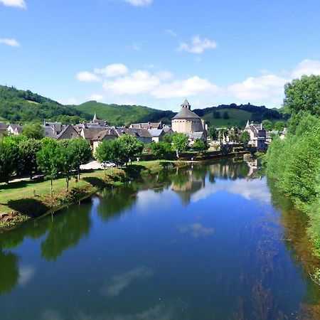 L'Oustal Bed and Breakfast Sainte-Eulalie-d'Olt Exterior foto